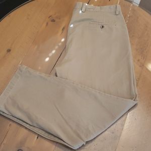 Dockers D3 Khaki Pants